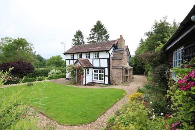  Image of 4 bedroom Cottage to rent in Wofferwood Common Stanford Bishop Worcester WR6 at Bishops Frome  Worcester, WR6 5UA